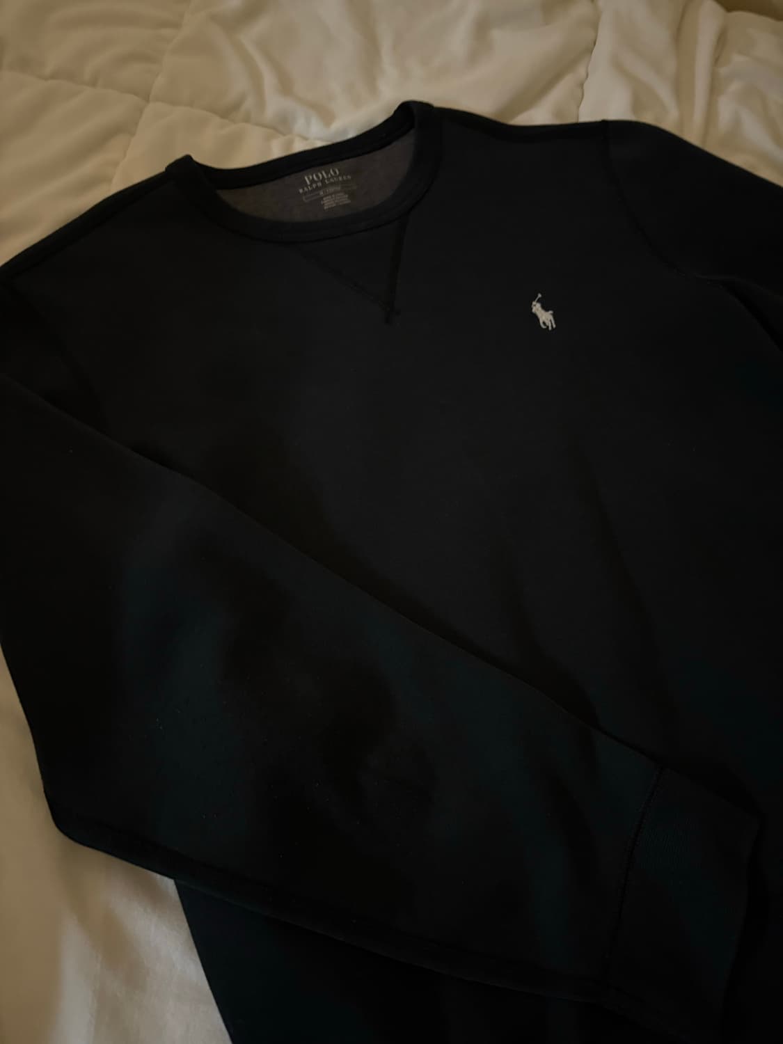 폴로 블랙 맨투맨 상품이미지1