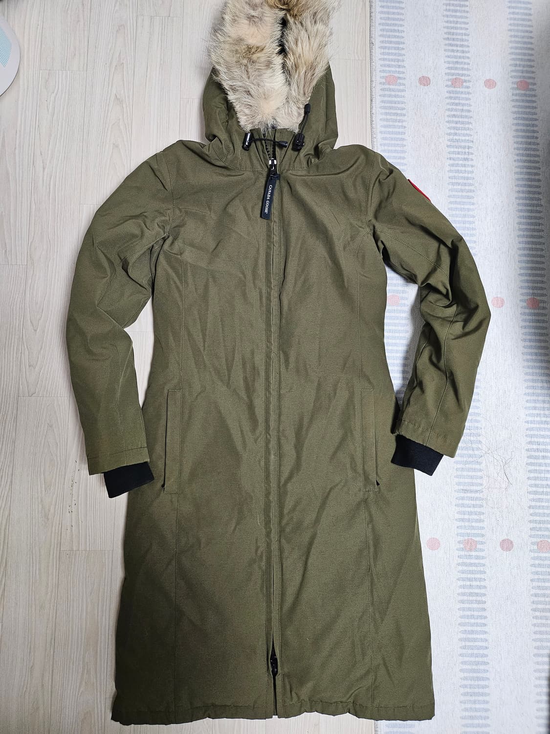 캐나다구스 여성 롱패딩 카키색 상품이미지1