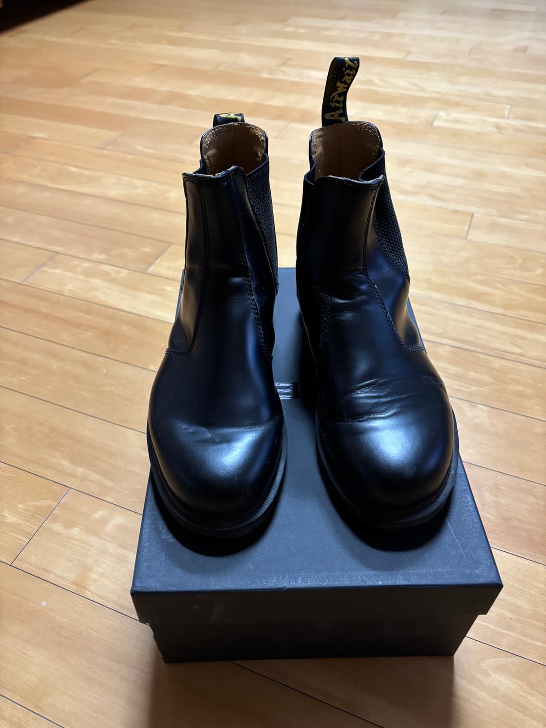 닥터마틴 첼시부츠 uk7 상품이미지1