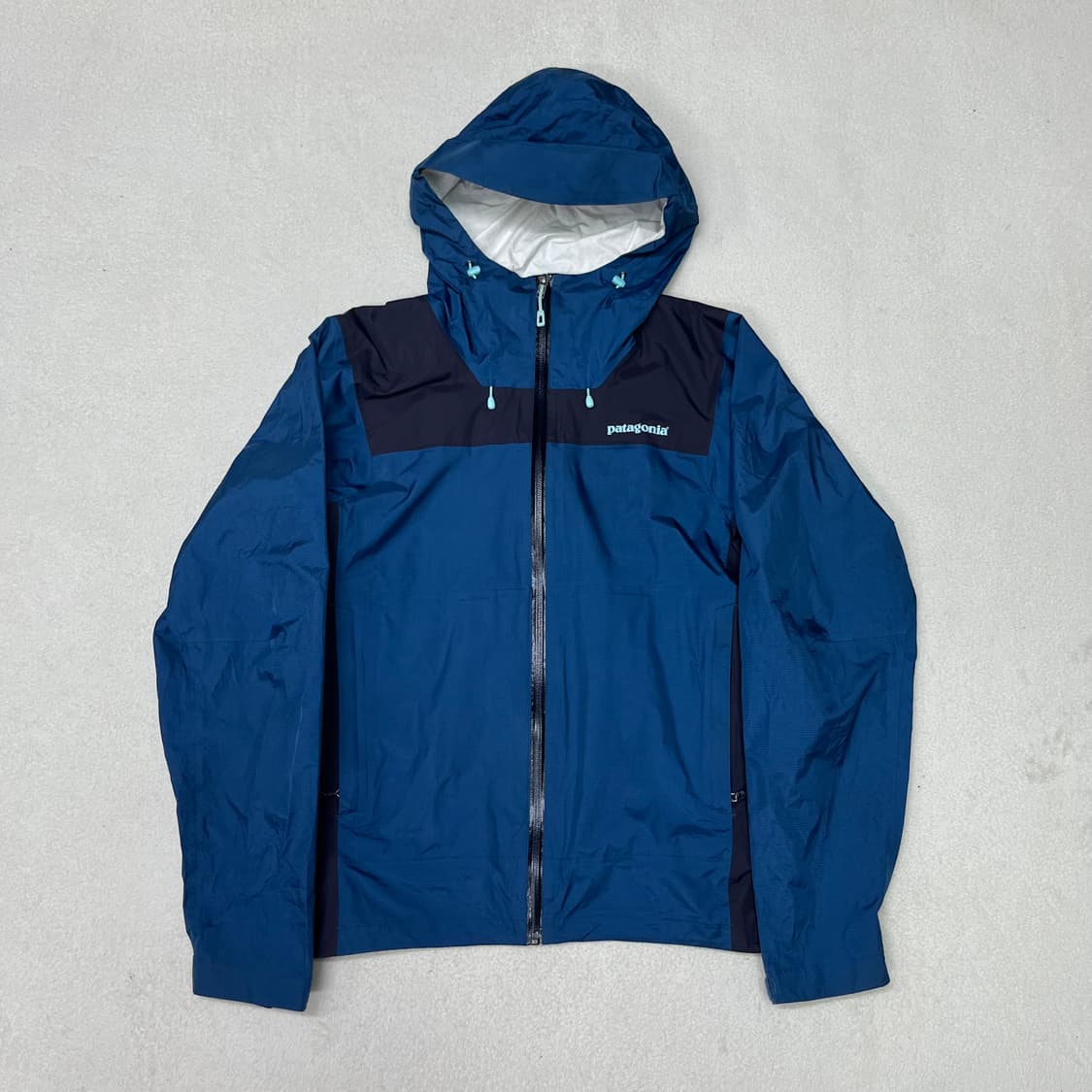 Patagonia blue windbreak jacket 상품이미지4