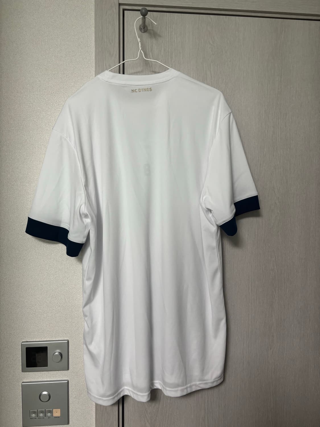 NC다이노스 한국시리즈 우승기념 선수지급용 어센틱 유니폼 상품이미지6