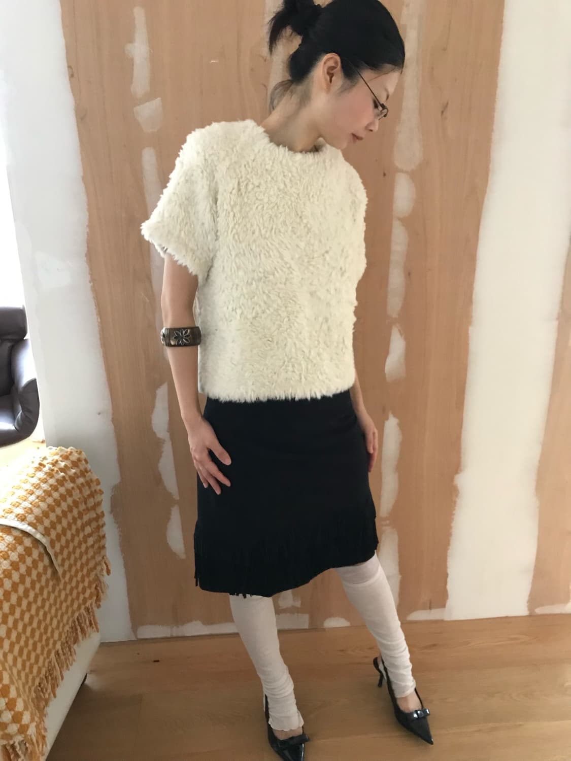vintage ivory half fur top 상품이미지3