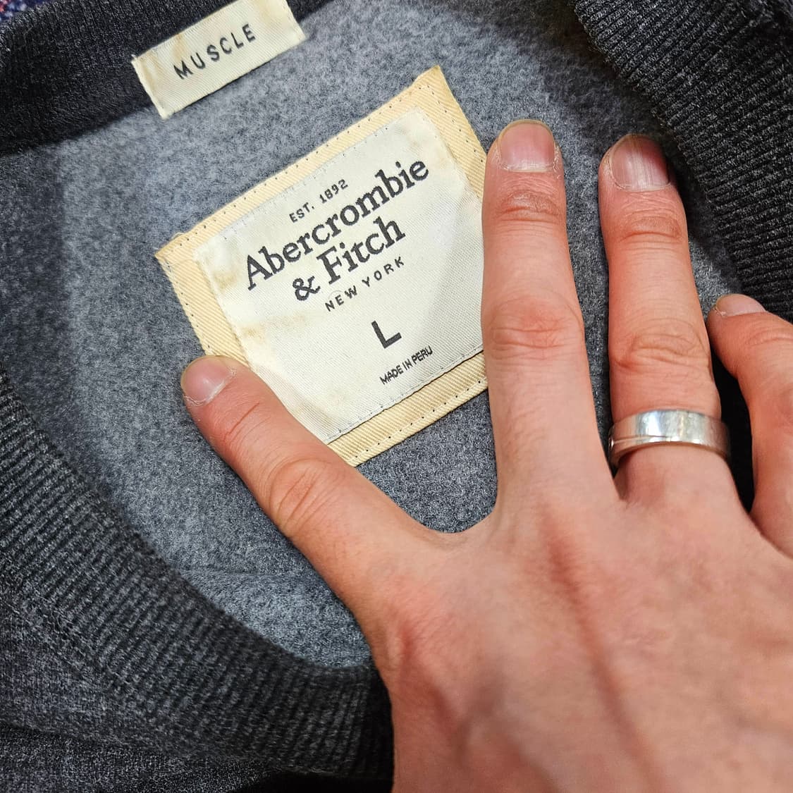 아베크롬비 빈티지 y2k 머슬핏 맨투맨 L size 상품이미지3