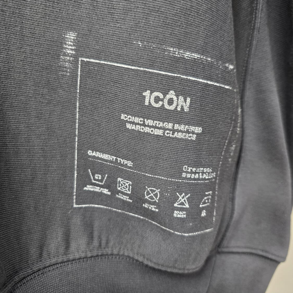 메종 마르지엘라 백 스티치 로고 맨투맨 52사이즈 판매 상품이미지3