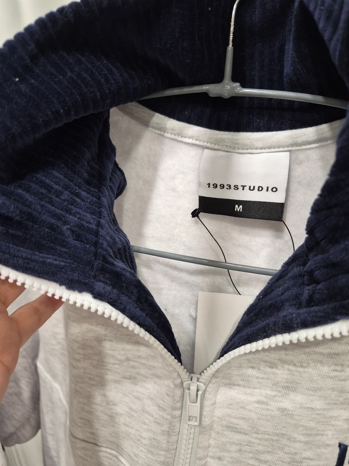 1993스튜디오 하이넥집업 맨투맨(택있는 새상품) 상품이미지2