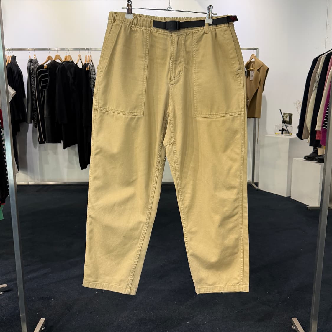 [M] 그라미치 테이퍼드핏 팬츠 상품이미지1