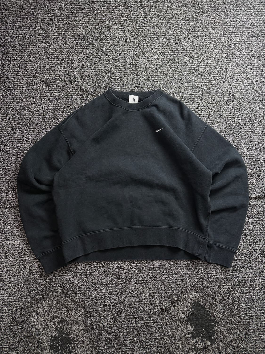 나이키 NRG 스우시 크루넥 맨투맨 3180 상품이미지2