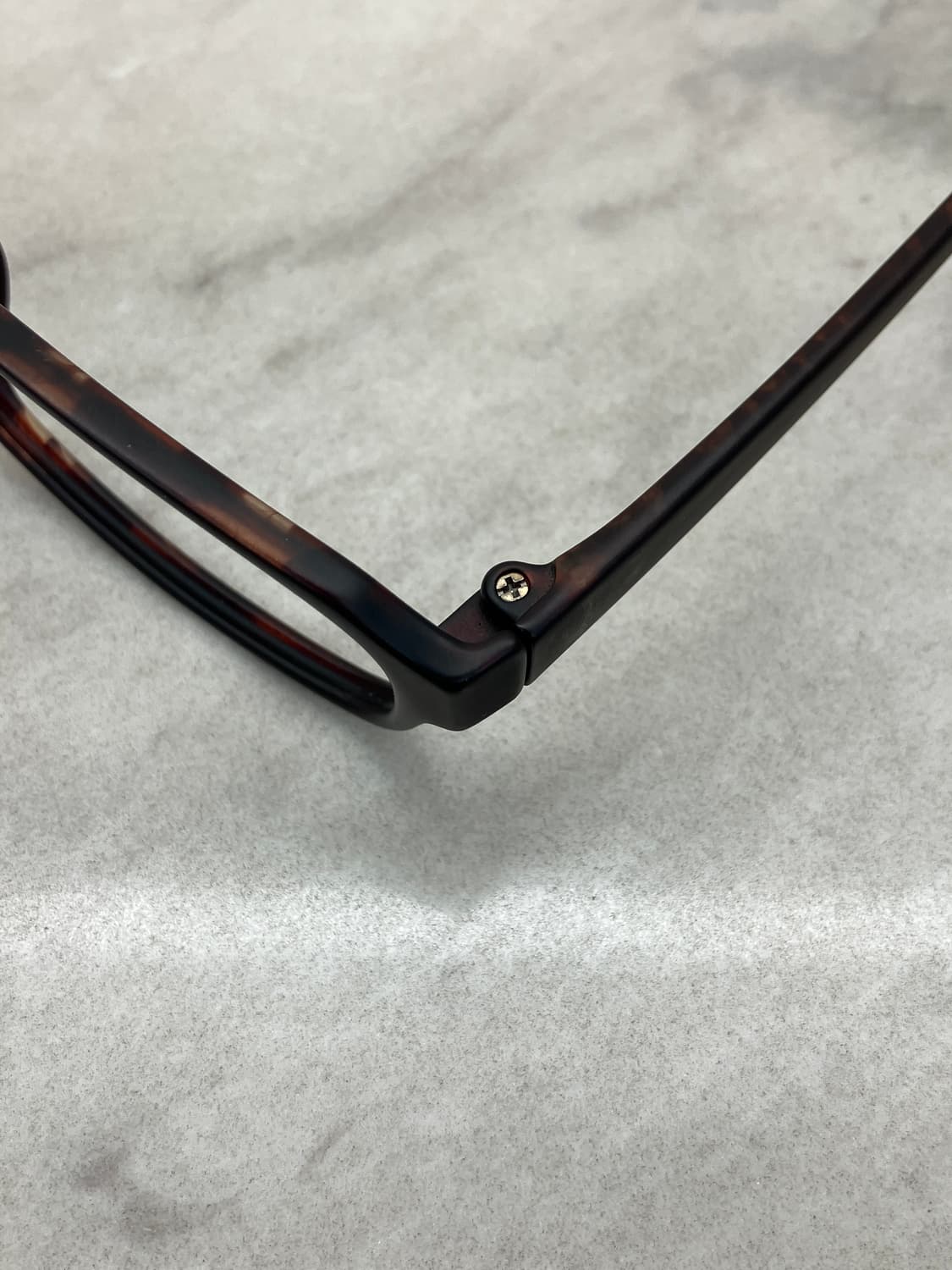 에스쁘아 Espoir 매트 딥브라운 스퀘어 뿔테 안경 상품이미지2