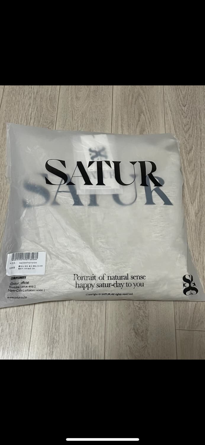 새상품) SATUR 세터 레터 로고 후드티 M 상품이미지3