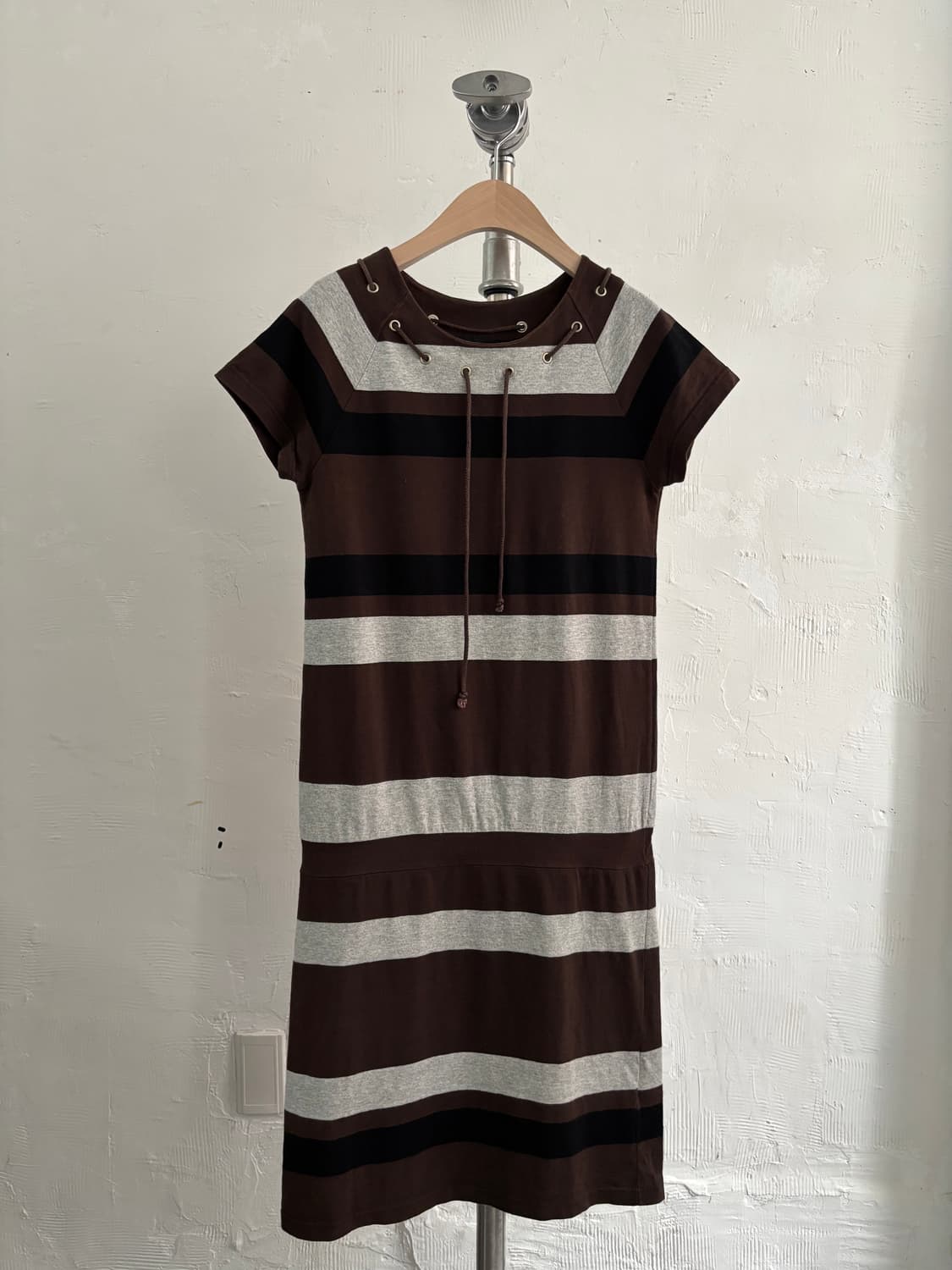 A.P.C. 아페쎄 90s 브라운 단가라 원피스 상품이미지1