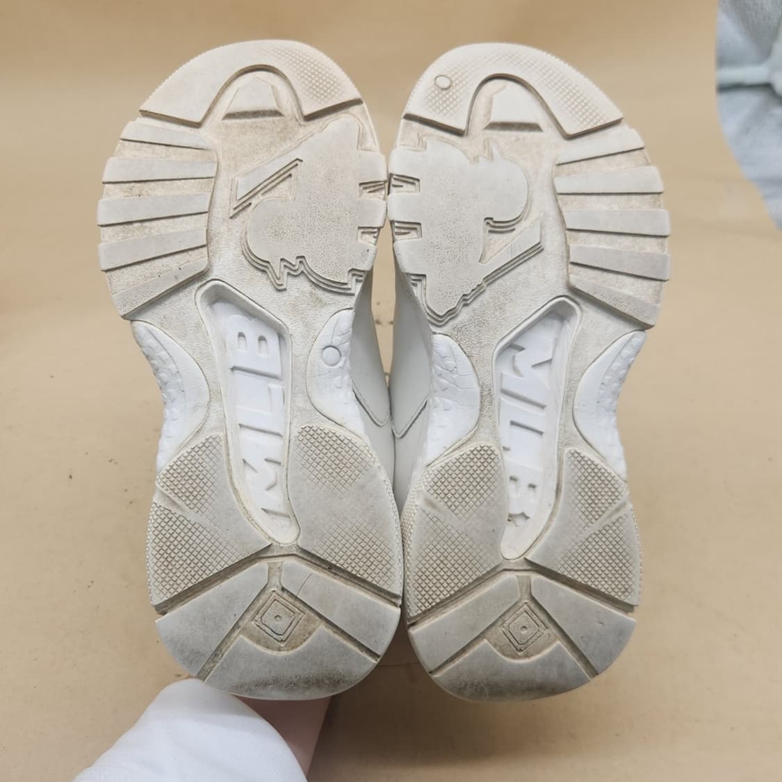 MLB 빅볼청키 뉴욕양키스 운동화 240 상품이미지3