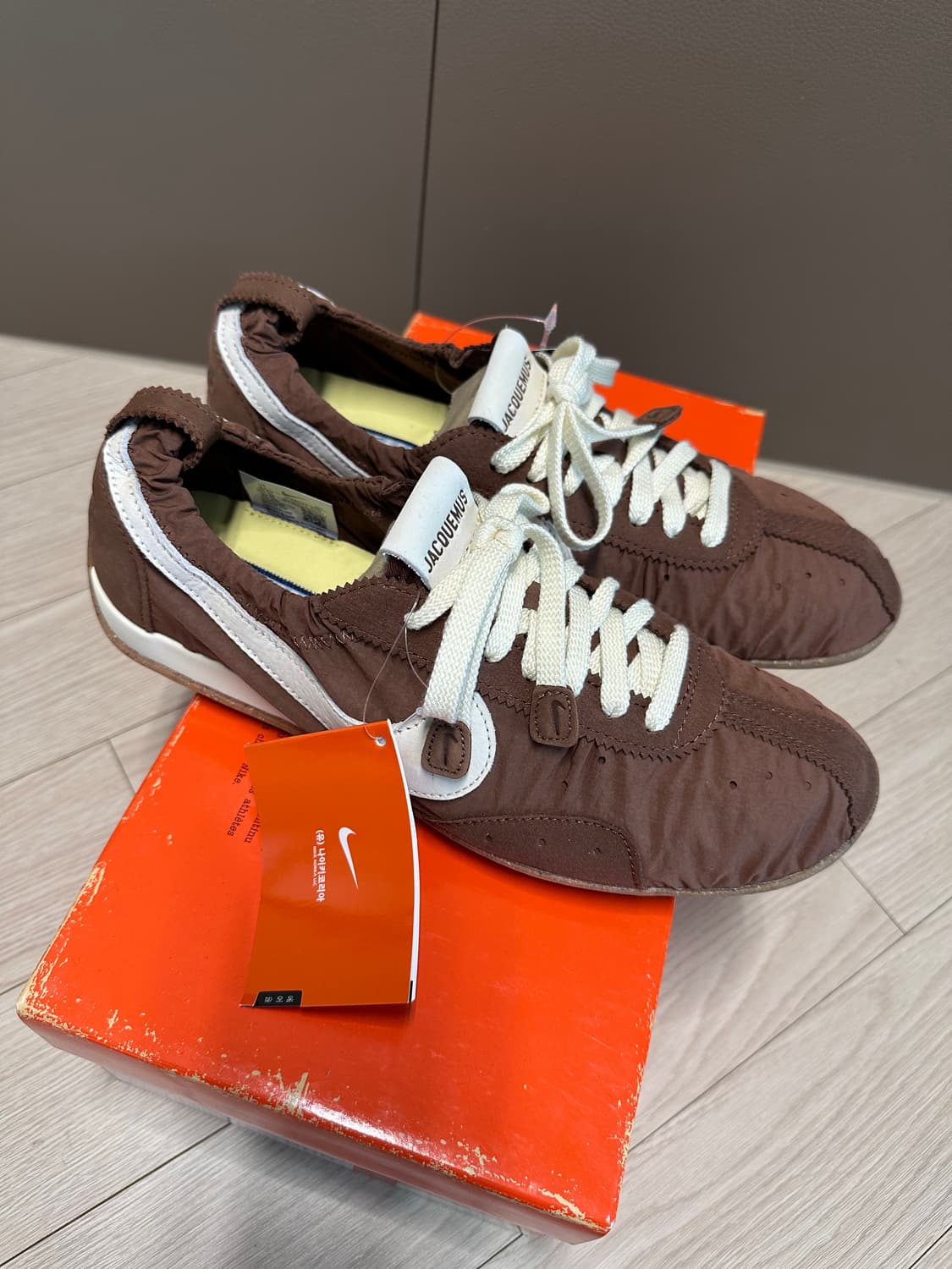 나이키 자크뮈스 문슈즈 280 상품이미지2