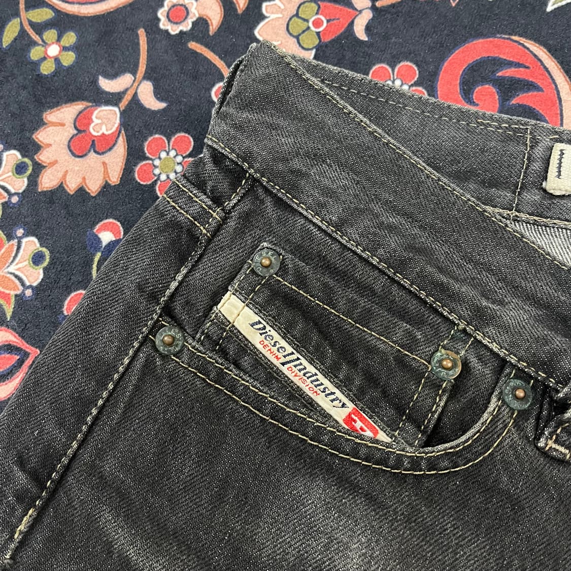 디젤 워싱 데님 반바지 27 상품이미지5