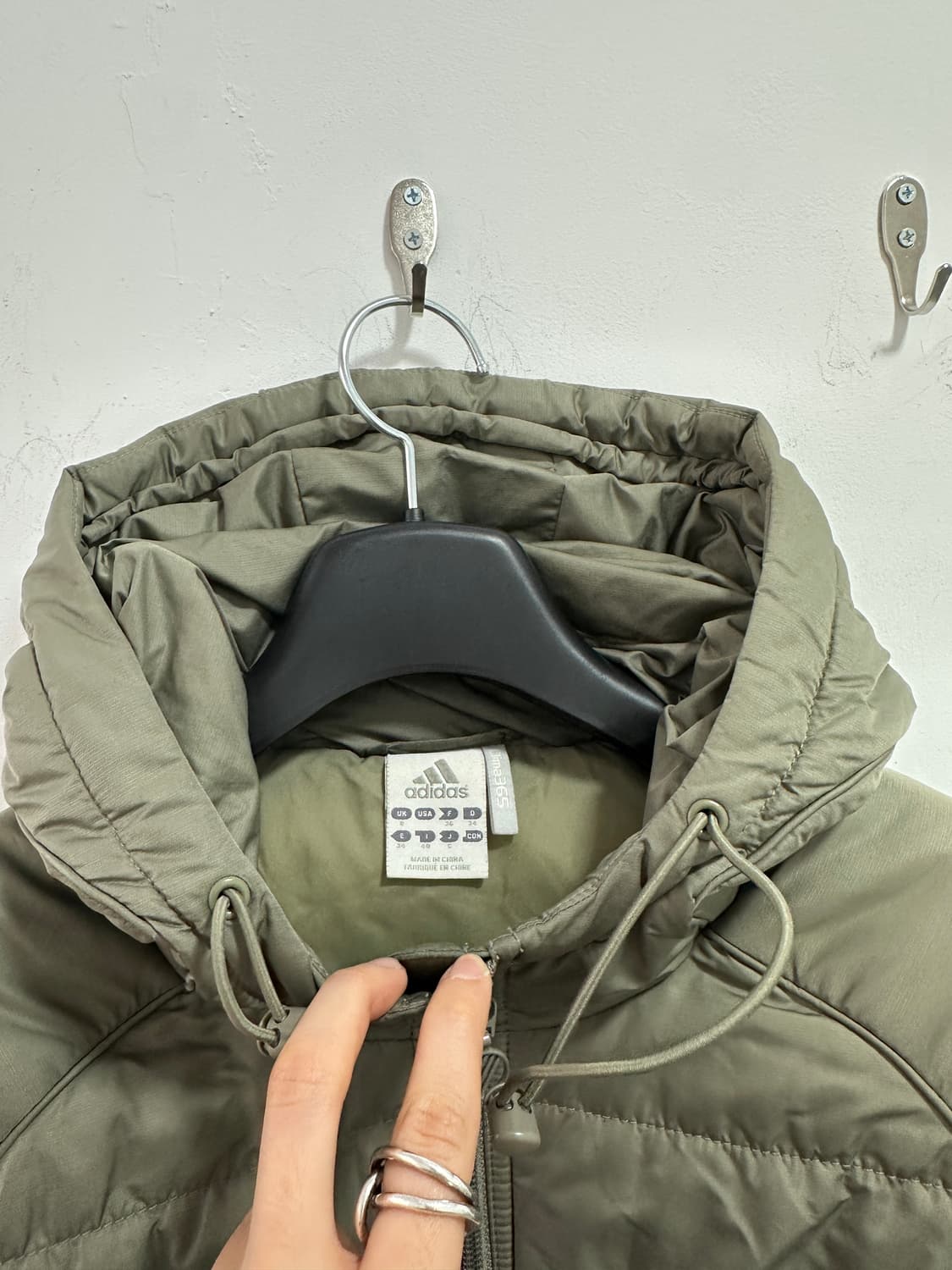 Adidas khaki shirring padding puffer 상품이미지7