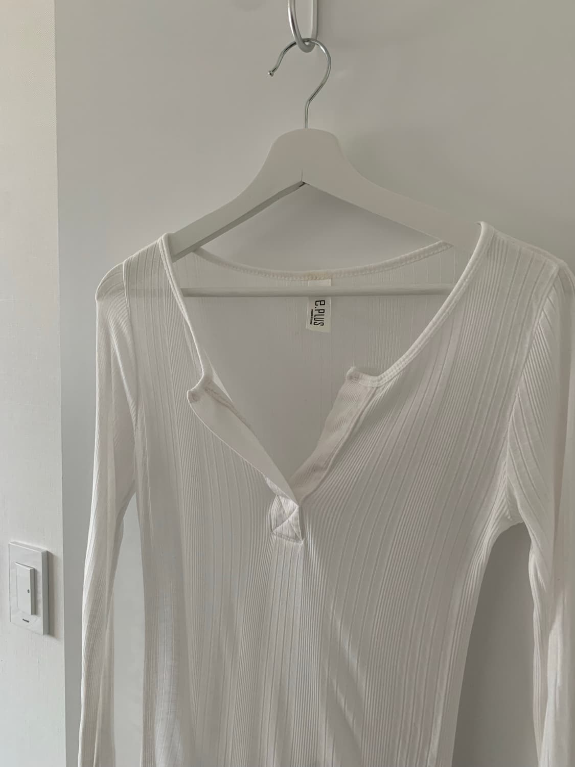 퓨어 화이트 슬리브 상품이미지3