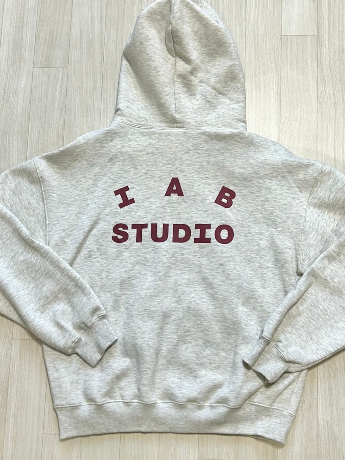 아이앱스튜디오(IAB STUDIO) 후드 오트밀 버건디 L 사이즈 상품이미지1