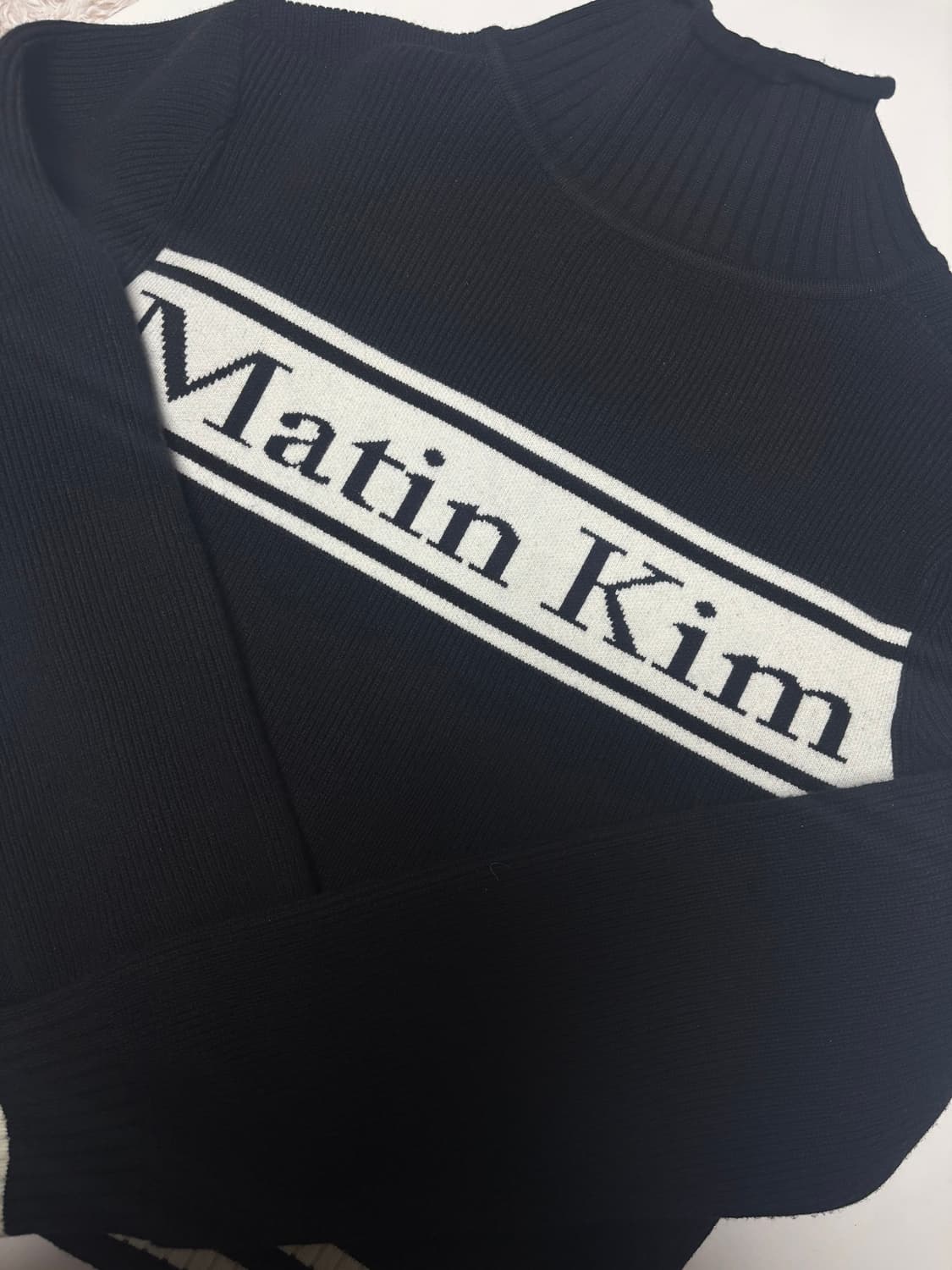 [당일출고,S사이즈] 마뗑킴 블랙 니트 가디건 집업 상품이미지1