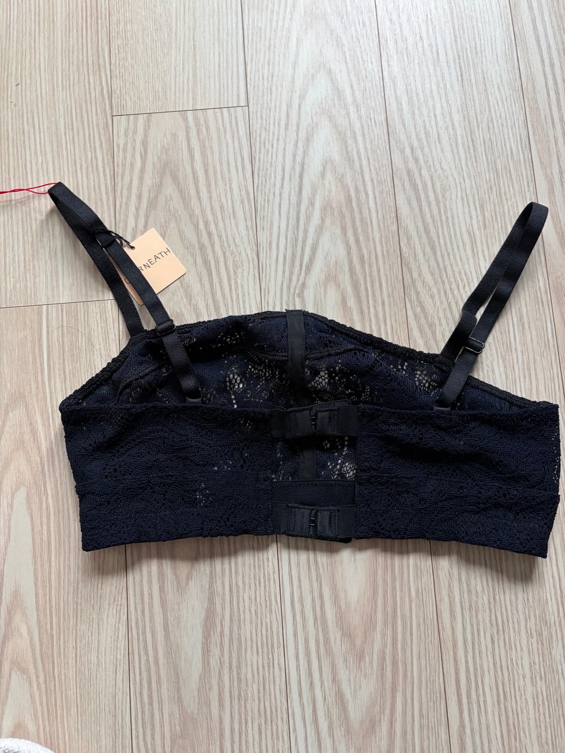 Overneath bustier lacetop 오버니스 레이스브라탑 상품이미지3