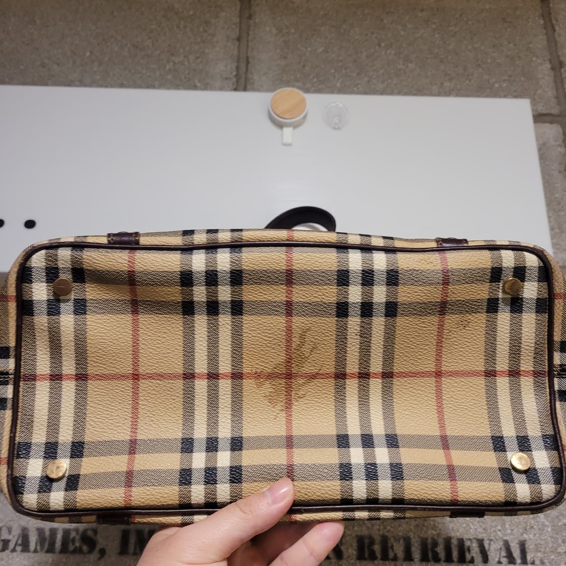 버버리 헤이마켓 토트백 상품이미지2