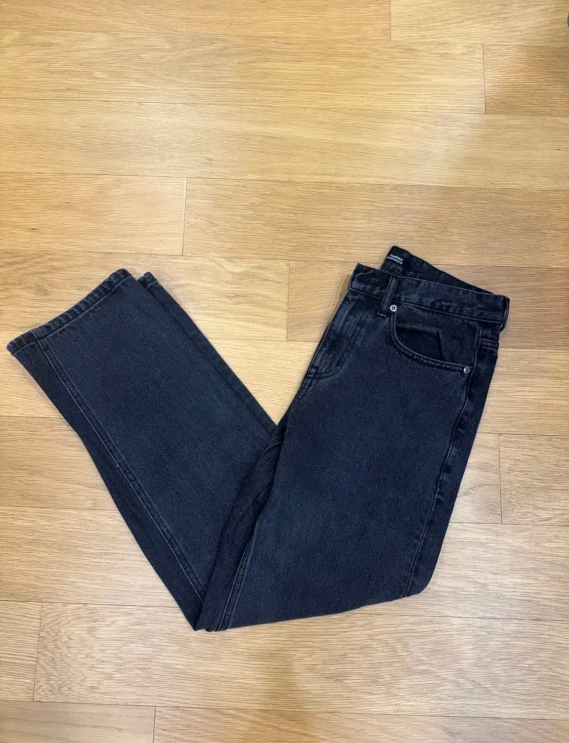 [29] 무탠다드 스트레이트 데님 워시드 블랙 상품이미지2