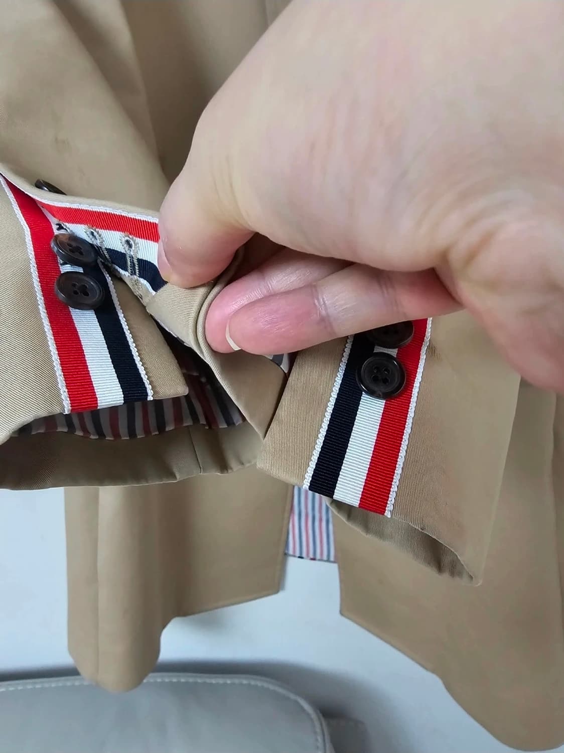 톰브라운 발마칸 매킨토시 맥코트(1/100/정품) 상품이미지6