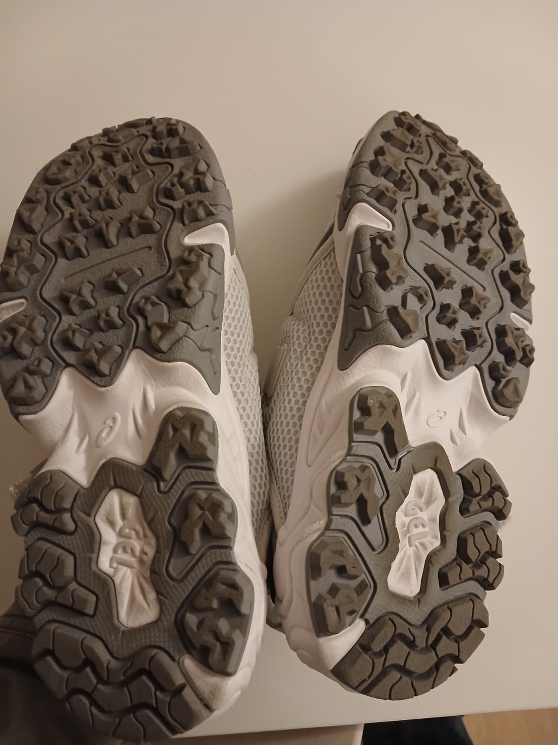 아식스 270 상품이미지2