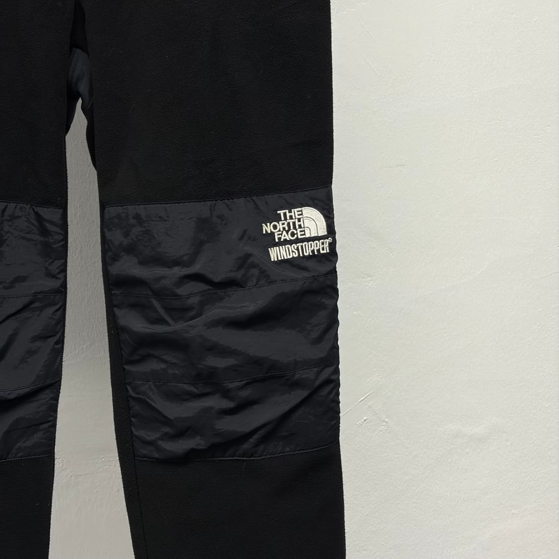 노스페이스 윈드스토퍼 후리스 팬츠 2 상품이미지3