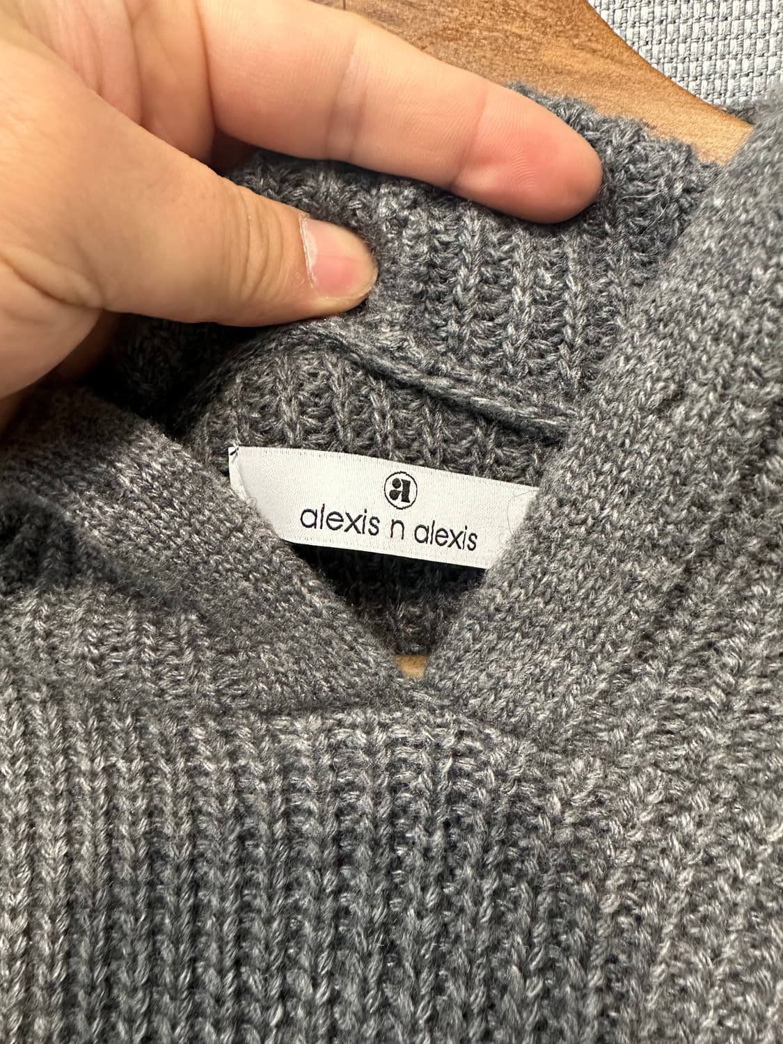 알렉시스 디테일 니트 후드 풀오버 상품이미지3