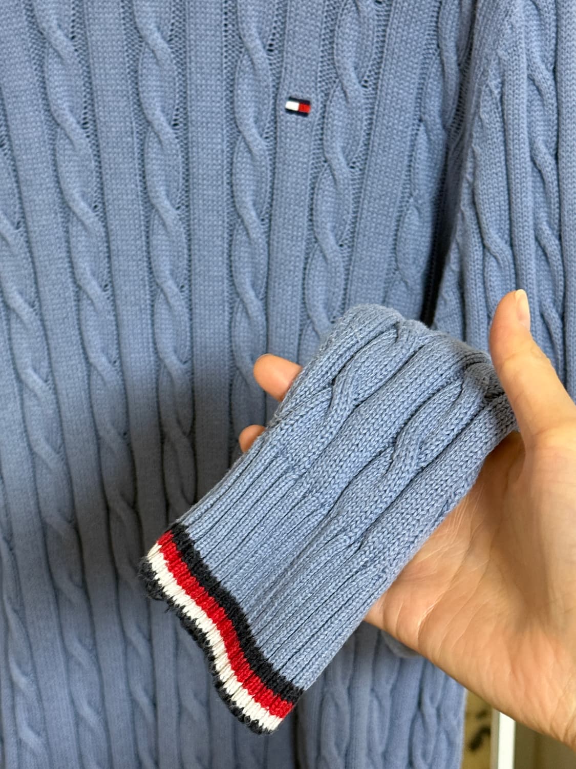 타미힐피거 꽈배기 니트 XL 하늘색 상품이미지3