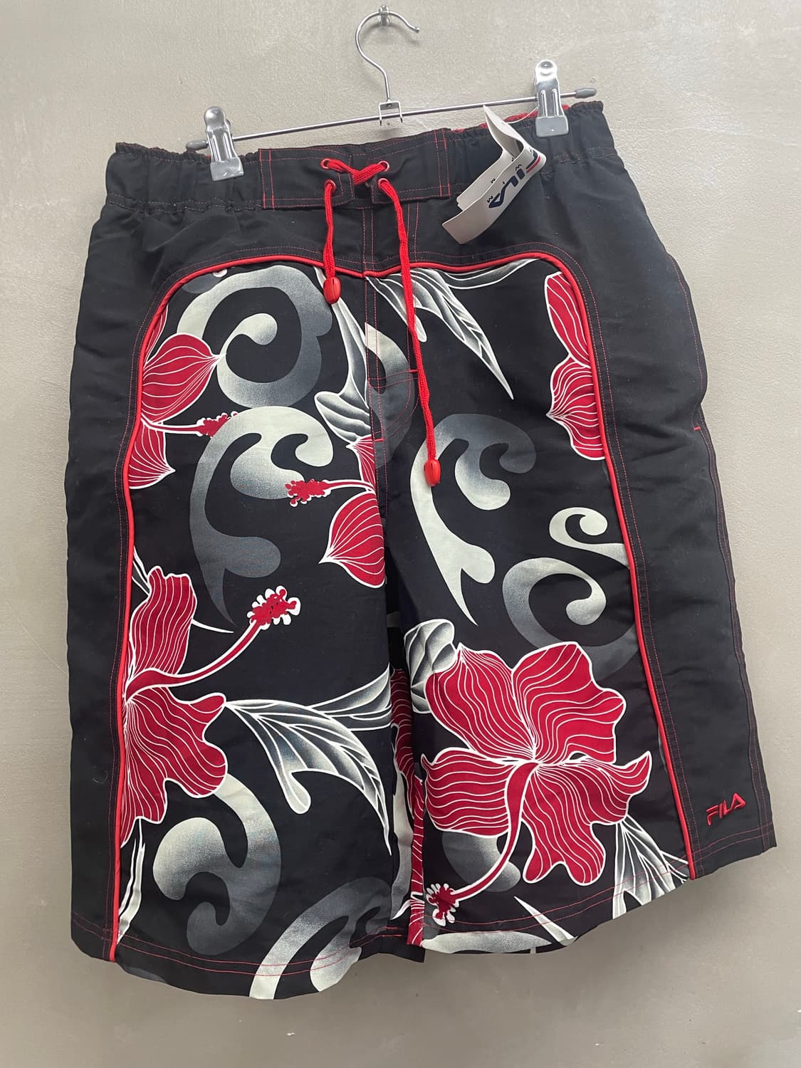 FILA 검정색 꽃무늬 수영반바지 새상품 xl 상품이미지1