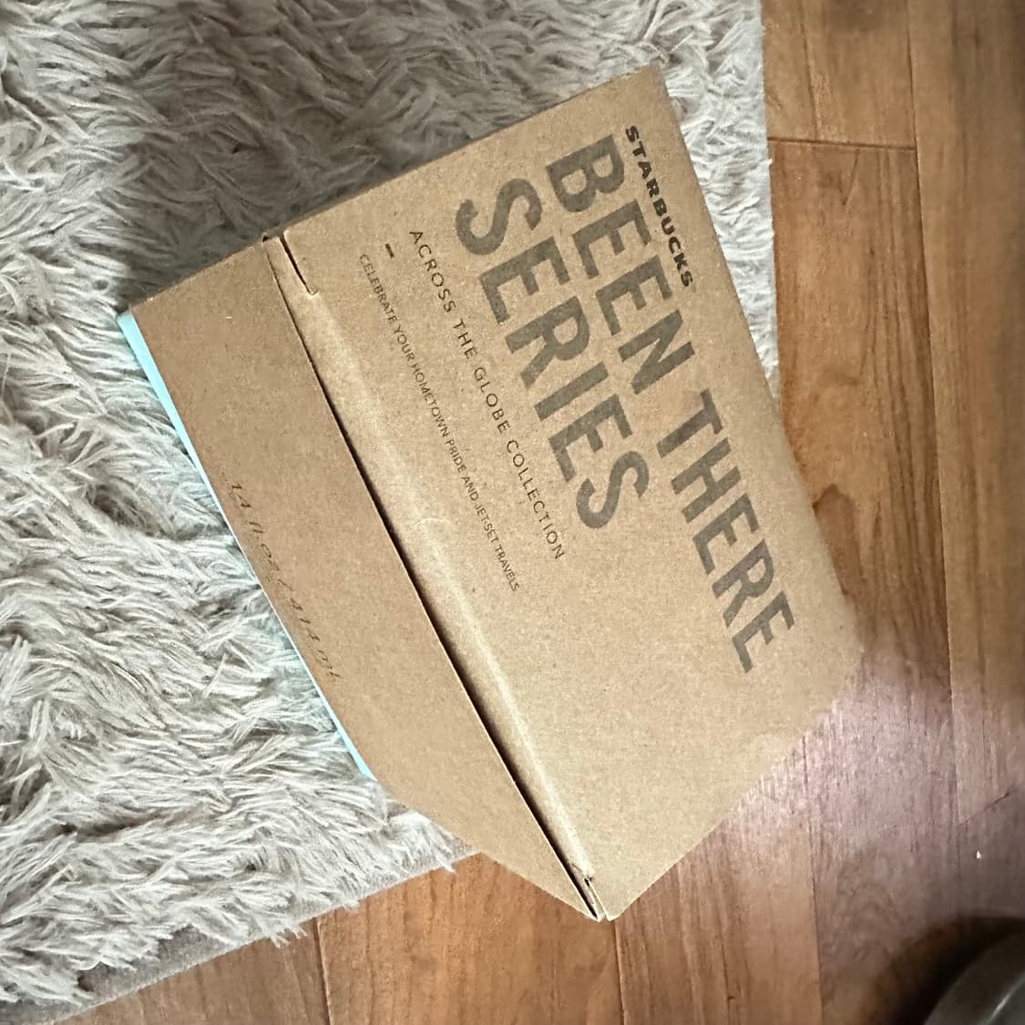 스타벅스 유아히어 호치민 머그컵 상품이미지3