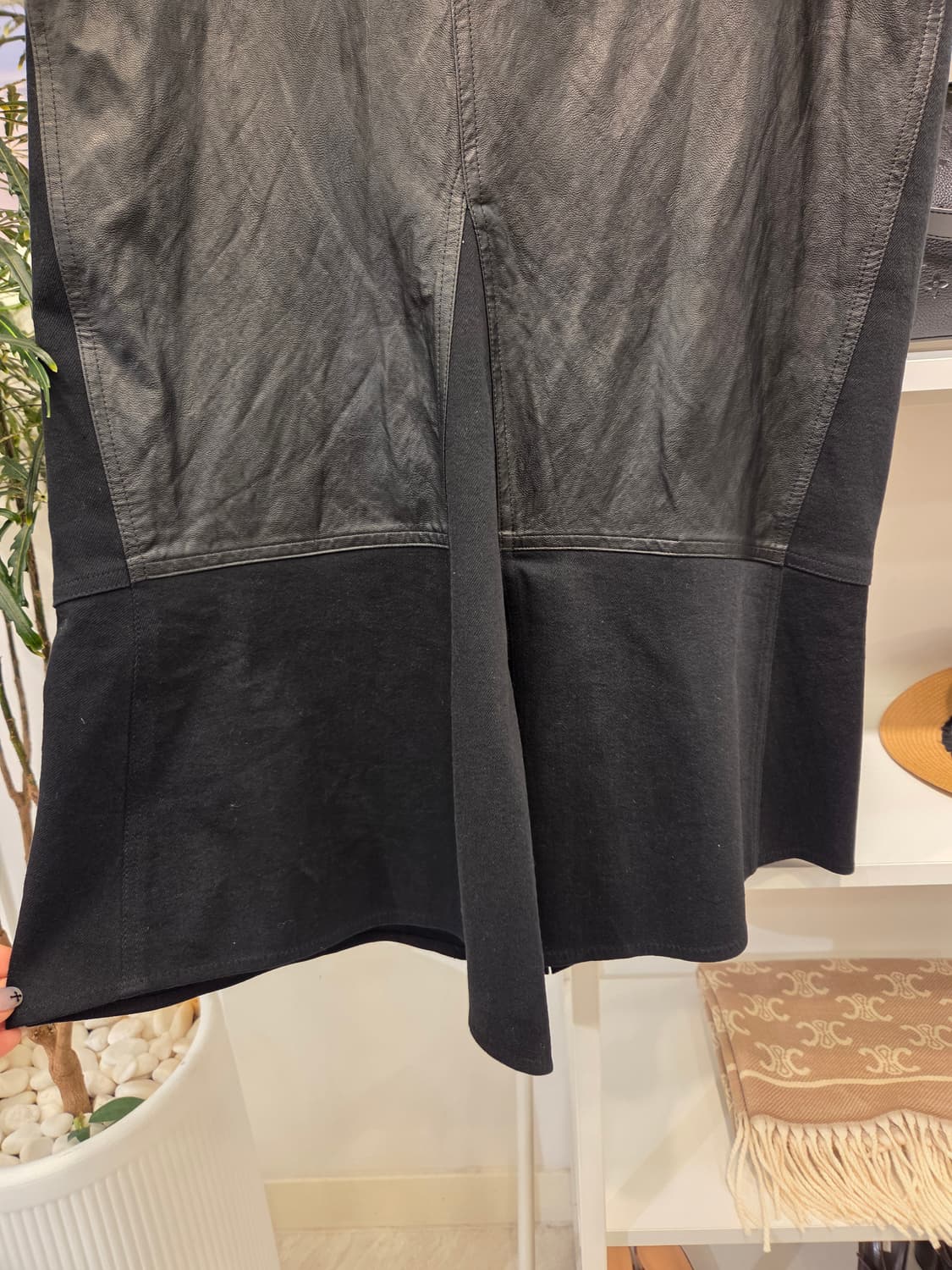 TIME 타임 비대칭 가죽 스커트 상품이미지4