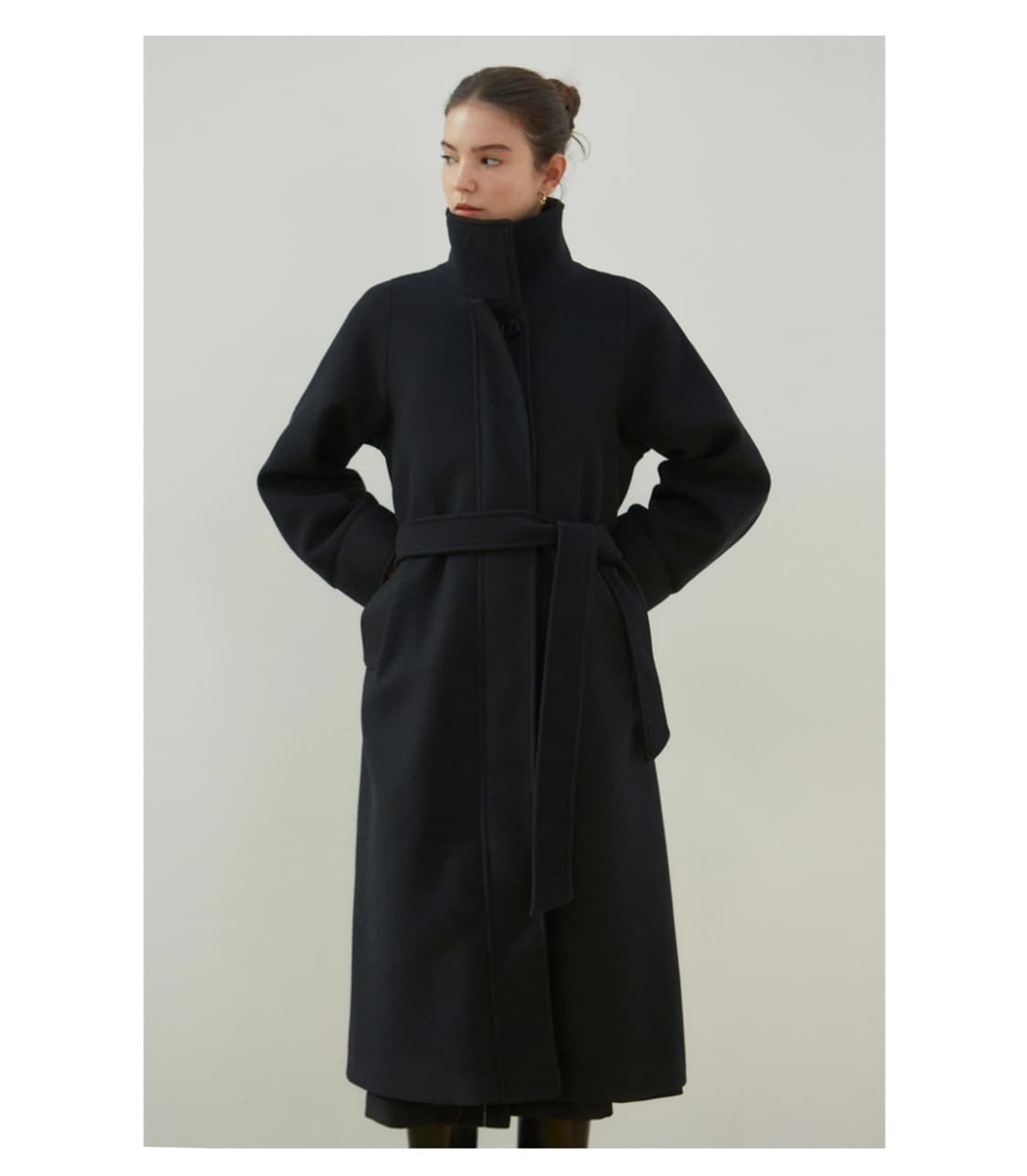 닉앤니콜 블랙 루즈핏 벨트코트 상품이미지5