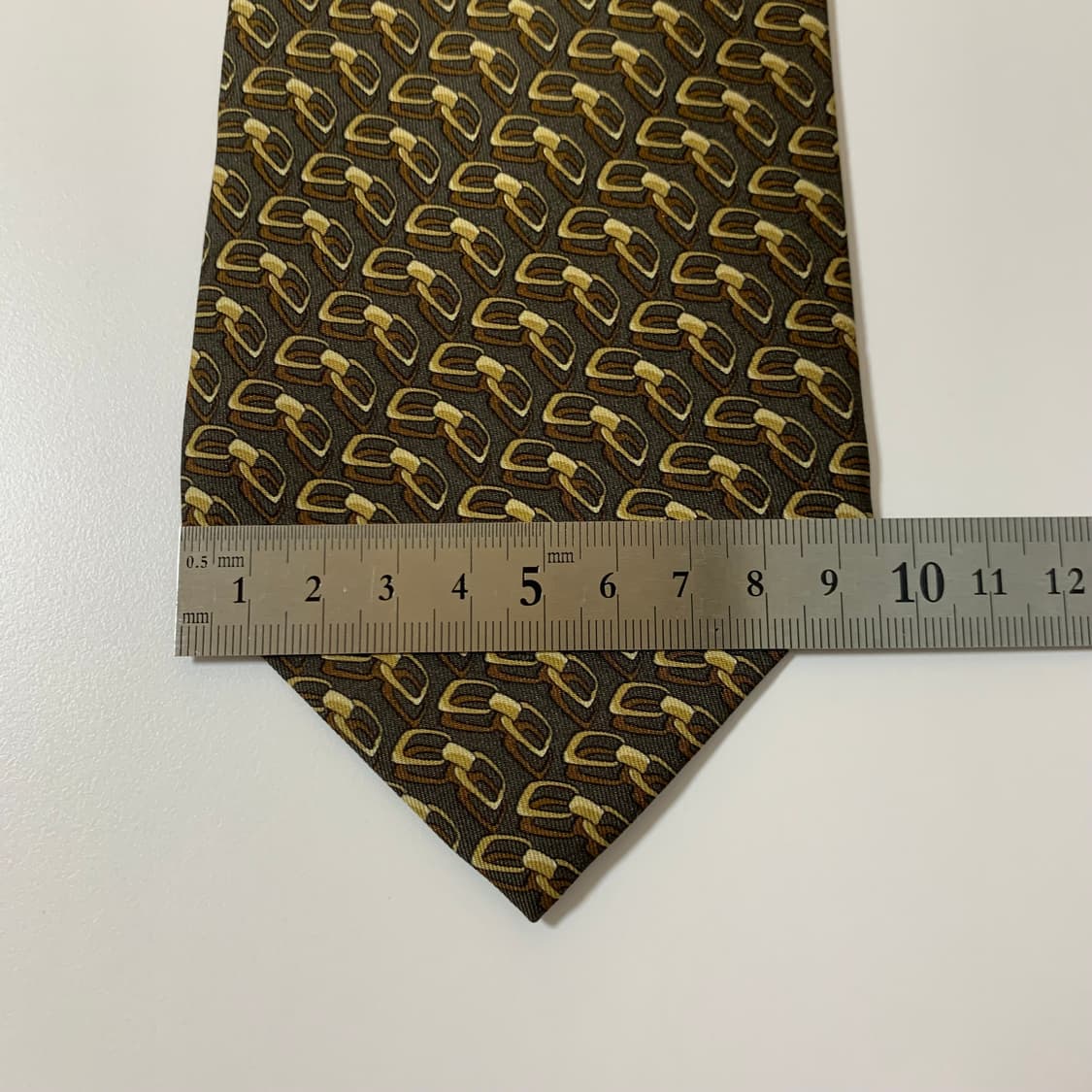구찌(GUCCI) 명품넥타이 최상급 A+등급 9.5cm 100실크 상품이미지10