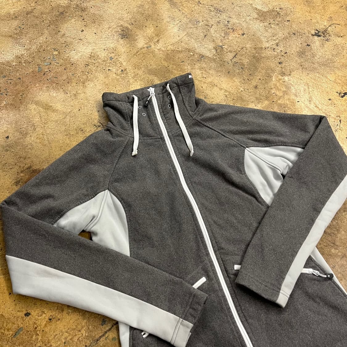 [정품/S] 마무트 여성 플리스 집업자켓 b10 상품이미지1