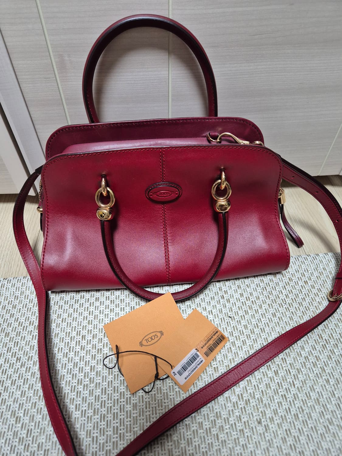 (정품) 토즈 토트백 크로스백 TODS 토즈 가죽 크로스백 상품이미지1