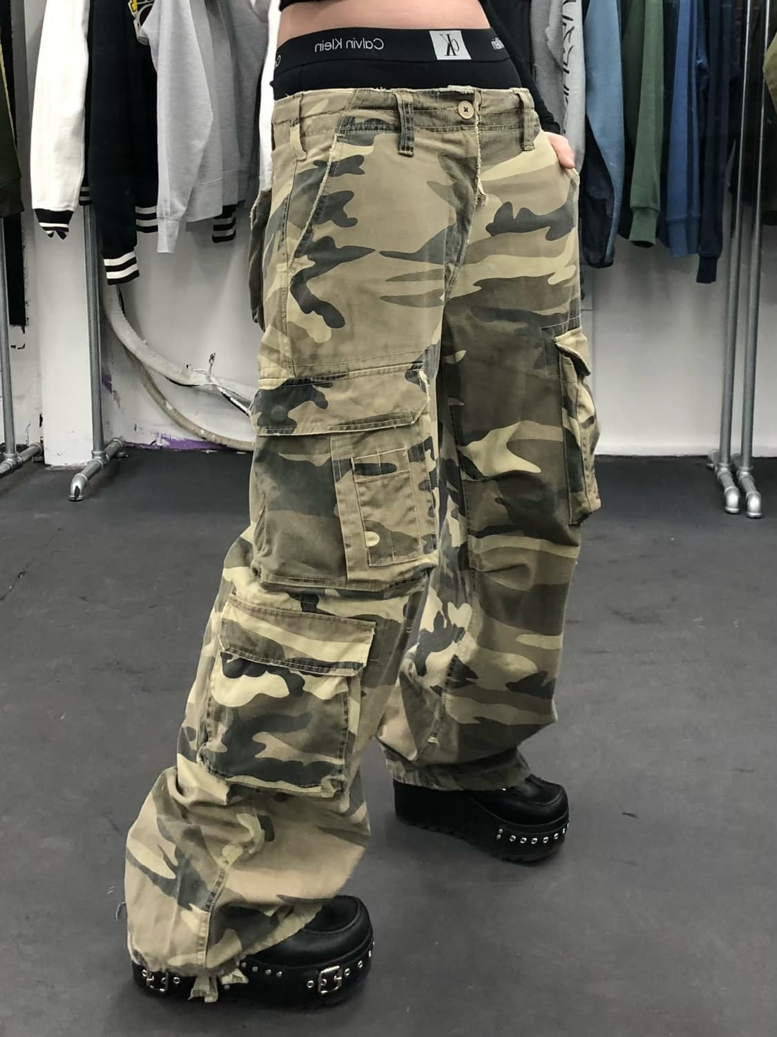 VTG 멀티포켓 카모 카고팬츠 상품이미지5