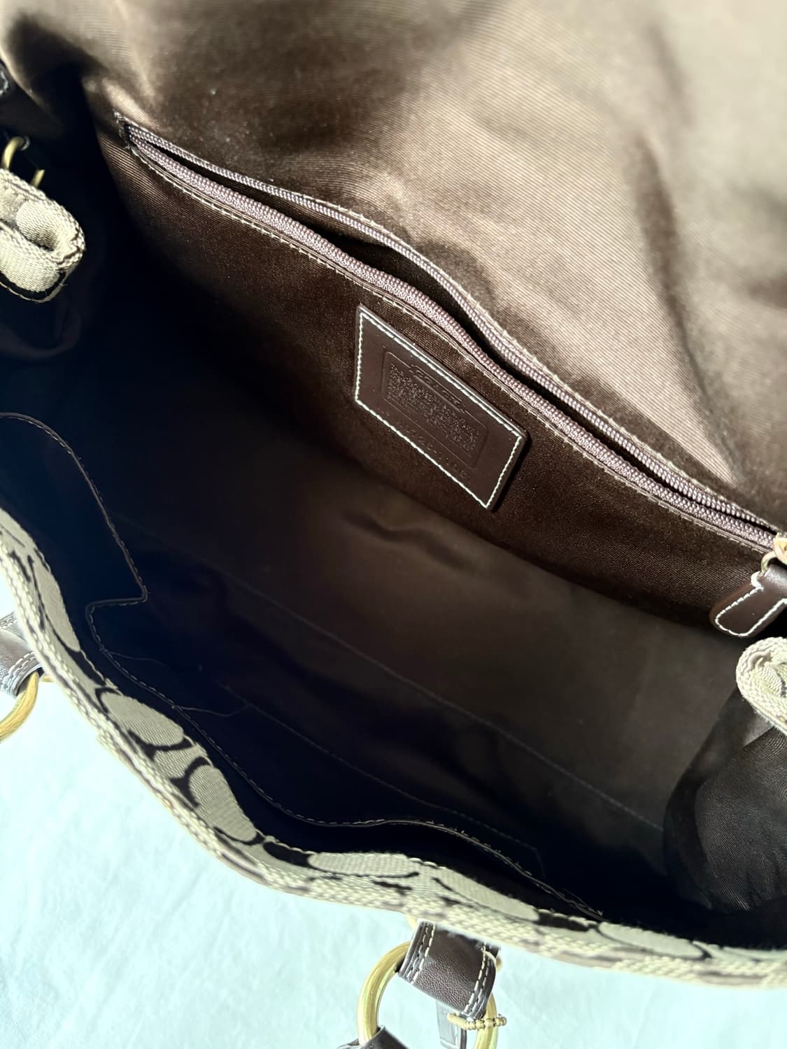 Coach classic brown shoulder bag 상품이미지5