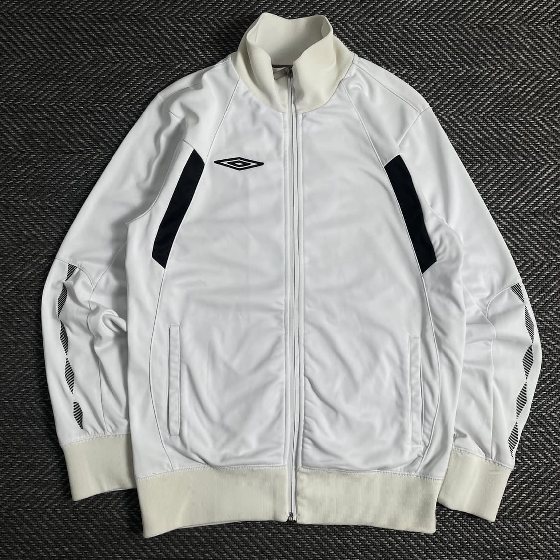 엄브로 사이드라인 올드스쿨 트랙탑 져지o 3532 상품이미지1