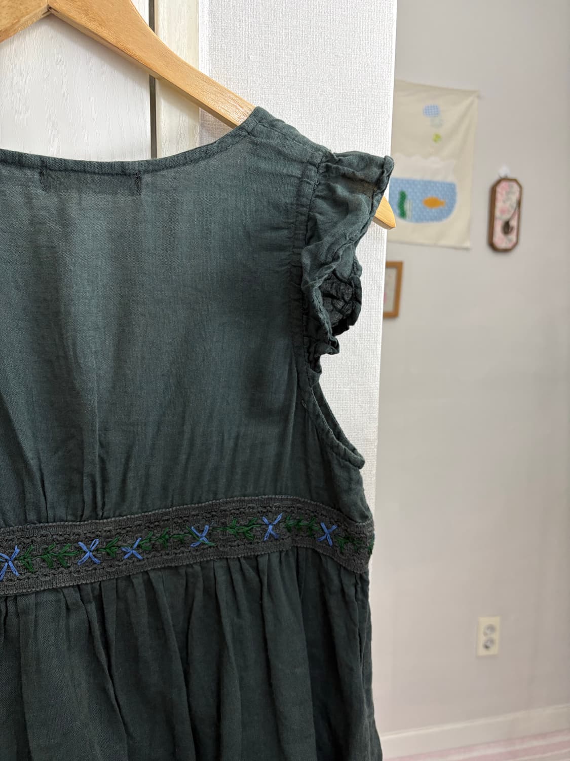 다크그린 자수 블라우스 상품이미지8