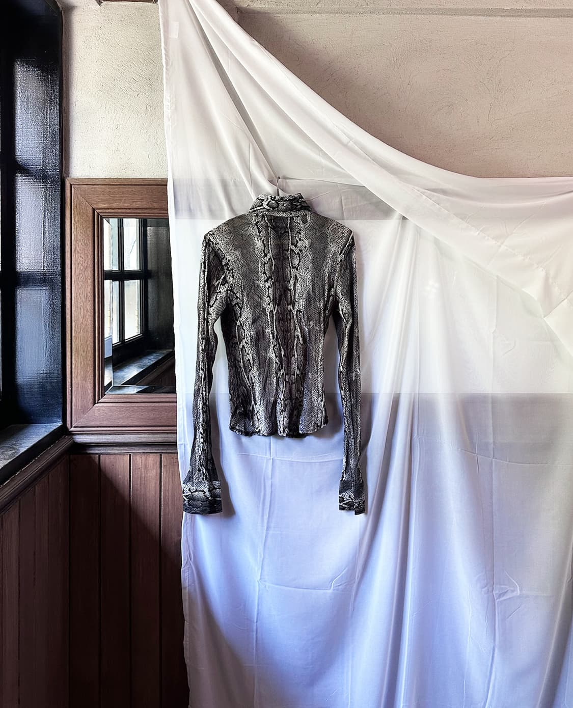 JPV python slim blouse 상품이미지8