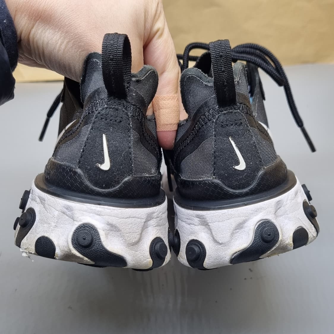 나이키 리액트 엘리먼트55 운동화255 상품이미지4