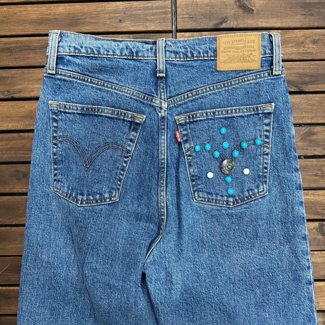 리바이스 우먼스 립케이지 웨스턴 스터드 앵클 진 (28)  상품이미지3