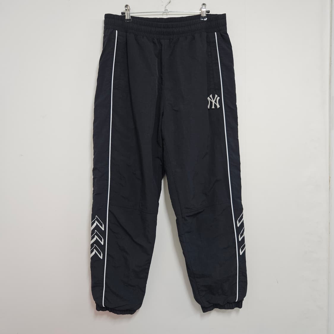 MLB 뉴욕양키스 올드스쿨 우븐 조거팬츠 트랙팬츠 L 상품이미지1