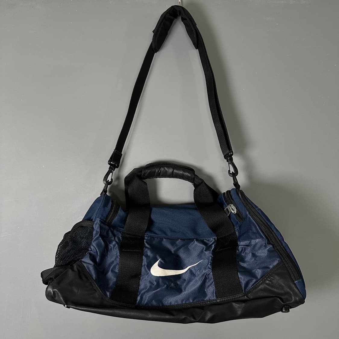  나이키 크로스백 토트백 짐백 가방 네이비  [012206] 상품이미지1