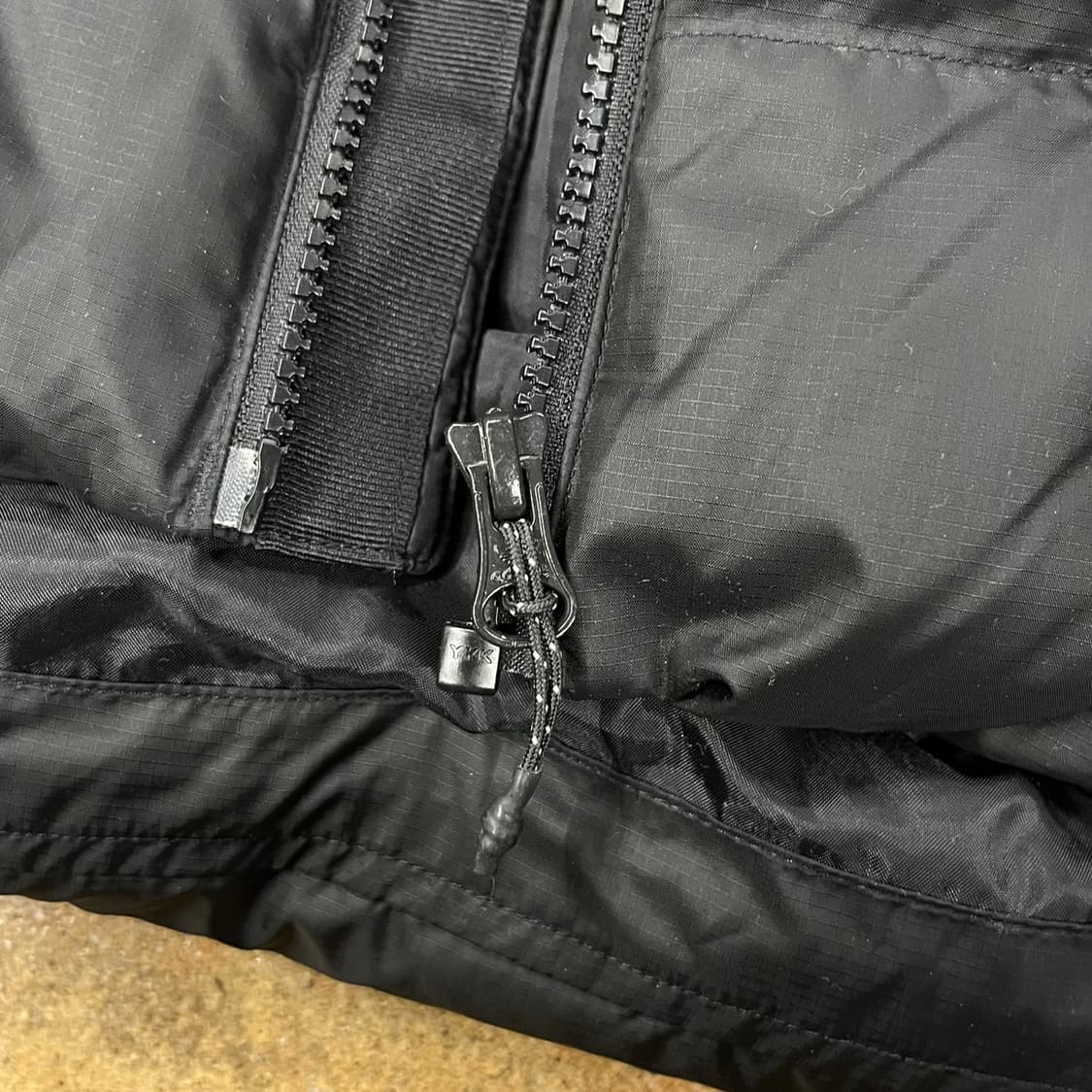 아디다스 블랙 숏패딩 상품이미지8