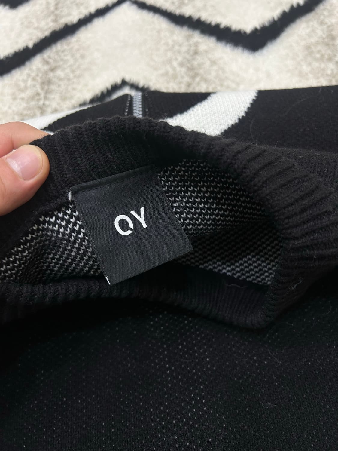 [실측XL]OY 빅로고 백로고 지퍼 니트/블랙 상품이미지5