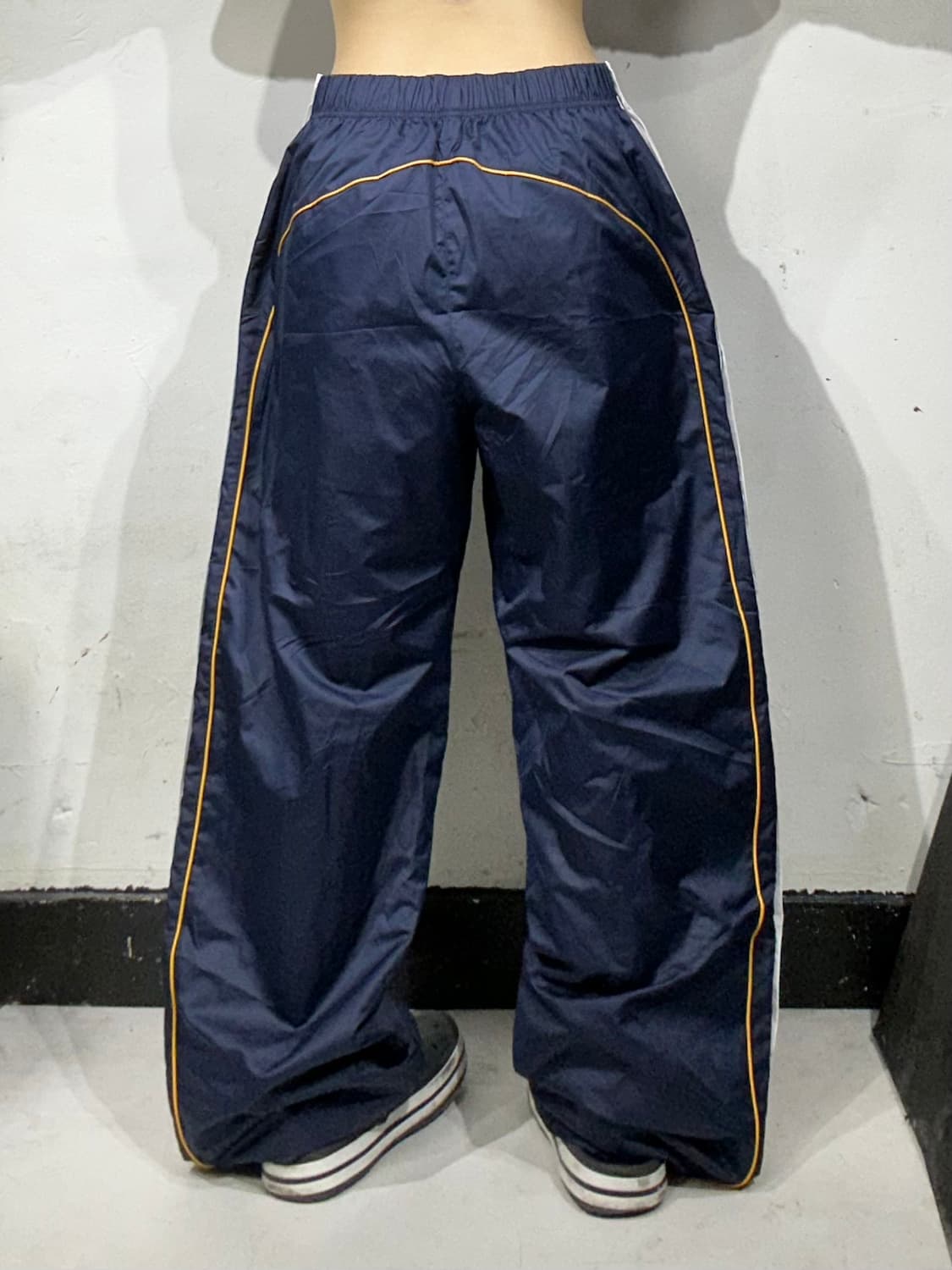 컨버스 네이비 화이트 사이드 스냅 버튼 추리닝 바지 와이드 댄스 팬츠 L 상품이미지3
