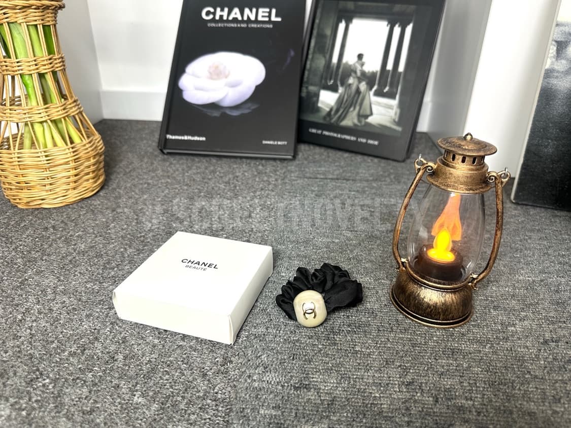 샤넬뷰티 진주 CC로고 헤어슈슈 상품이미지6