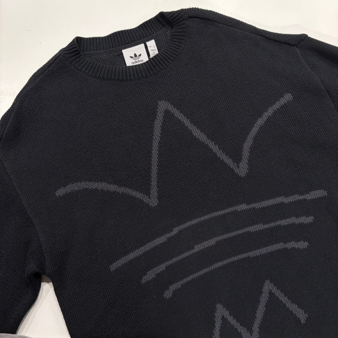 [XS] 아디다스 빅로고 트레포일 니트 블랙 B777 상품이미지3